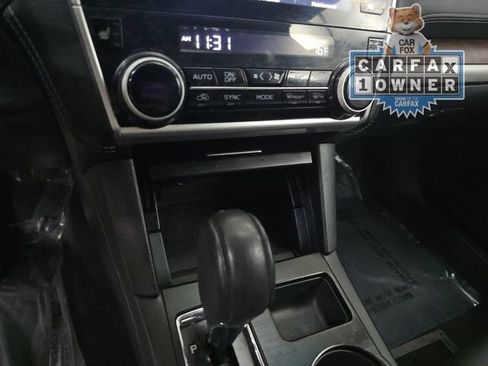 Used 2018 Subaru Outback 2.5i Limited AWD/4WD image 33