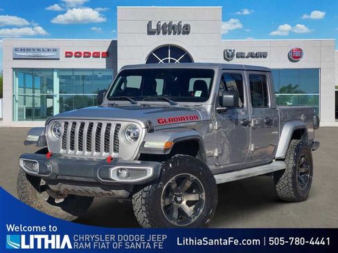Used 2020 Jeep Gladiator Overland image 1