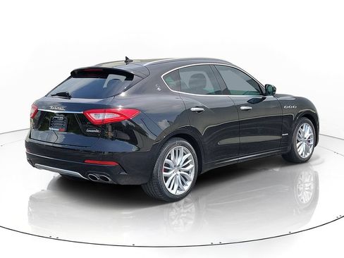Used 2019 Maserati Levante S GranLusso AWD/4WD image 6