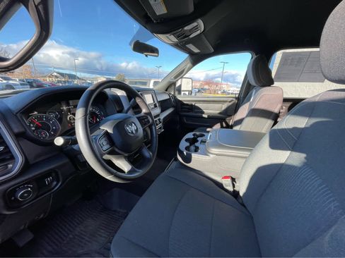 Used 2024 RAM 2500 Tradesman w/ Chrome Appearance Group image 2