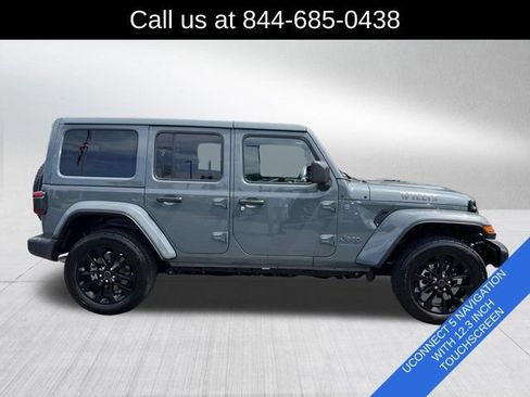 Certified 2025 Jeep Wrangler Unlimited Sahara w/ Safety Group AWD/4WD image 4