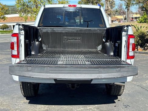 Used 2023 Ford F150 Platinum image 13