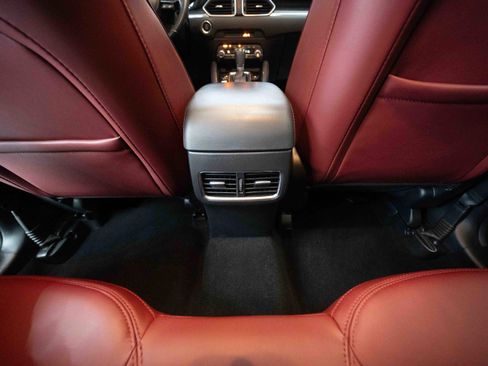 Used 2021 MAZDA CX-5 Carbon Edition image 22