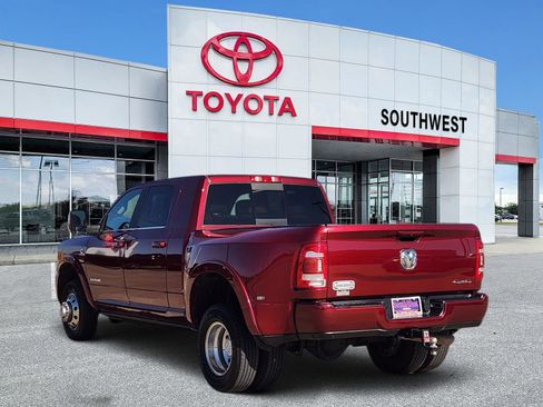 Used 2024 RAM 3500 Limited image 4