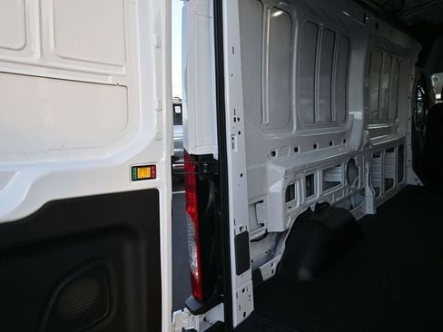 New 2026 Ford Transit 250 148 Medium Roof image 17
