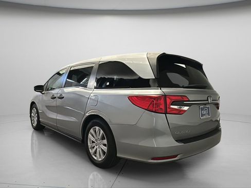 Used 2021 Honda Odyssey LX image 5