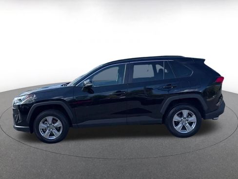 Used 2025 Toyota RAV4 XLE image 8