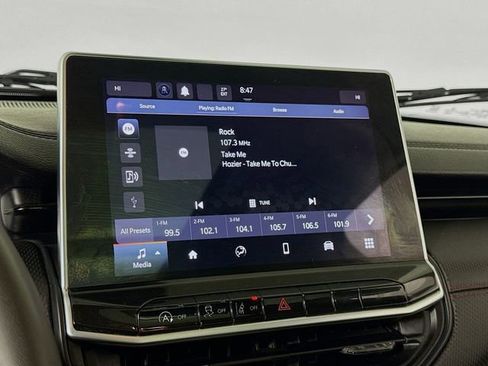 Used 2022 Jeep Compass Trailhawk w/ Sun and Sound Group AWD/4WD image 14