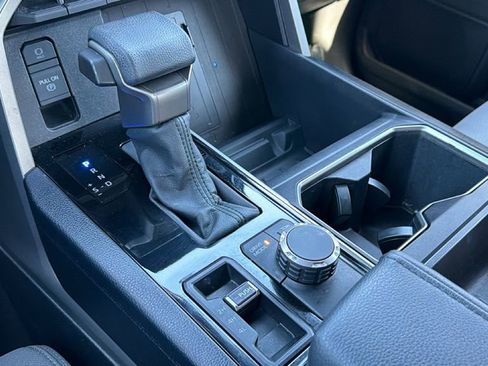 Used 2025 Toyota Tundra SR5 image 33