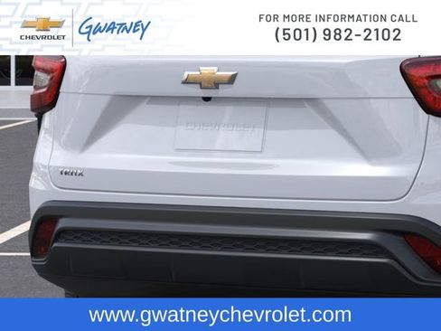 New 2026 Chevrolet Trax LS image 14