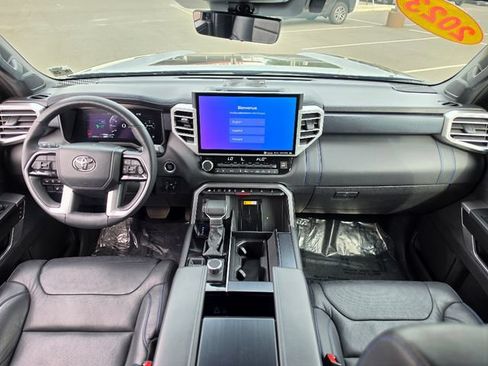 Used 2023 Toyota Tundra Platinum AWD/4WD image 29