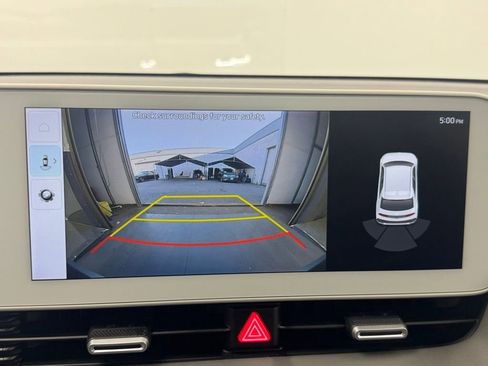 Used 2024 Hyundai Ioniq 5 SE image 14