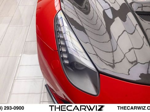 Used 2016 Ferrari F12 Berlinetta RWD image 2