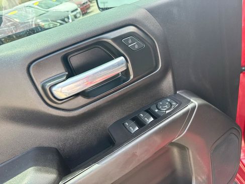 Used 2021 Chevrolet Silverado 1500 Custom RWD image 12