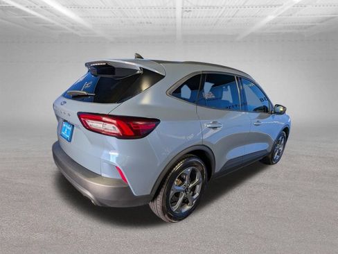 Used 2025 Ford Escape ST-Line FWD image 5