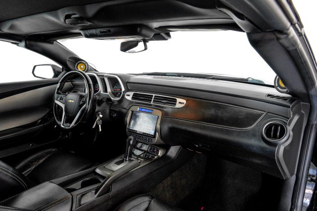 Used 2014 Chevrolet Camaro SS w/ RS Package RWD image 11
