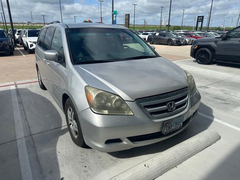 Used 2005 Honda Odyssey EX image 4