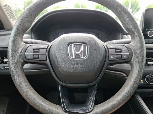 Used 2024 Honda Accord EX image 19