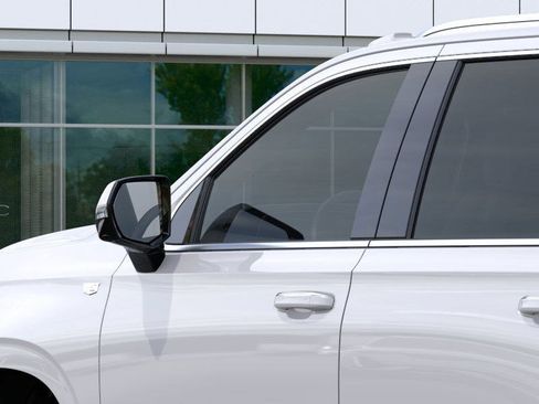 New 2025 Cadillac Escalade Premium Luxury w/ LPO, Floor Liner Package image 12