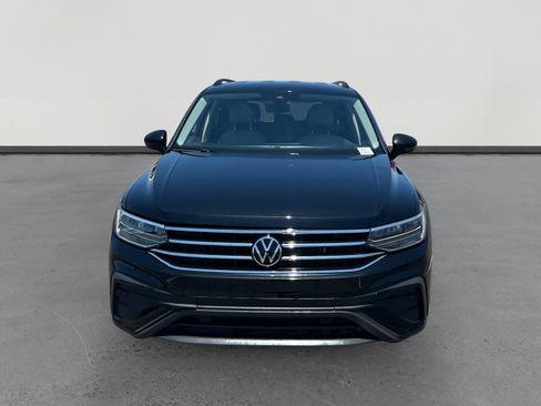 Used 2022 Volkswagen Tiguan S w/ IQ.Drive Package FWD image 8