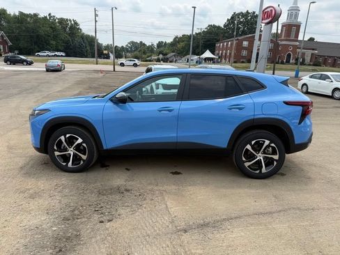 Used 2024 Chevrolet Trax RS FWD image 5