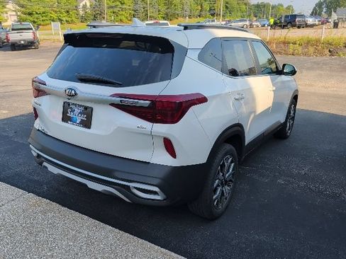 Used 2021 Kia Seltos EX AWD/4WD image 10
