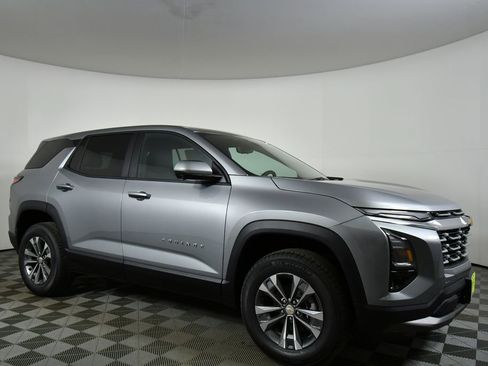 New 2026 Chevrolet Equinox LT w/ Safety and Technology Package AWD/4WD image 9