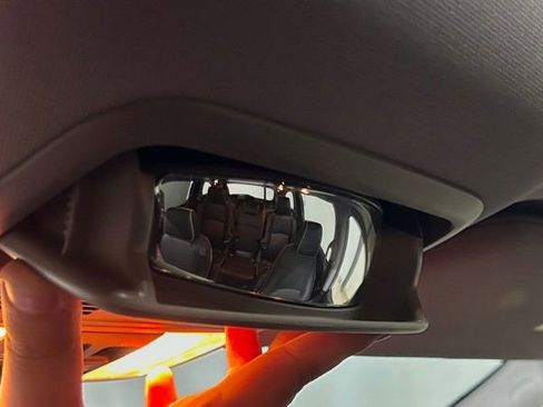 Used 2023 Honda Odyssey Elite image 67