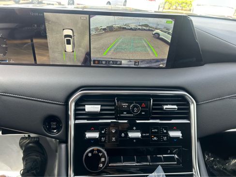 New 2026 Nissan Armada Platinum image 8