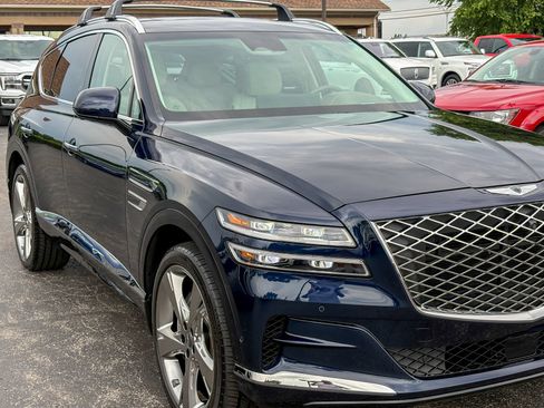Used 2024 Genesis GV80 3.5T w/ Prestige Package AWD/4WD image 3