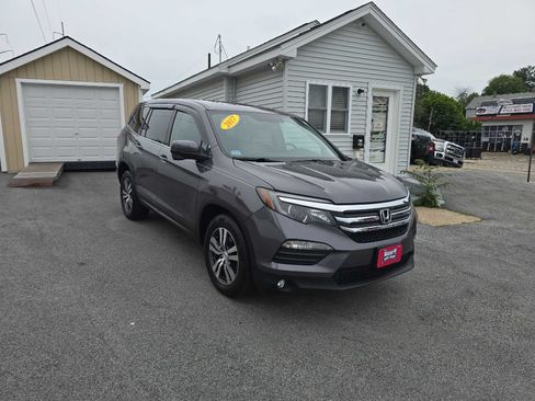 Used 2017 Honda Pilot EX-L image 2