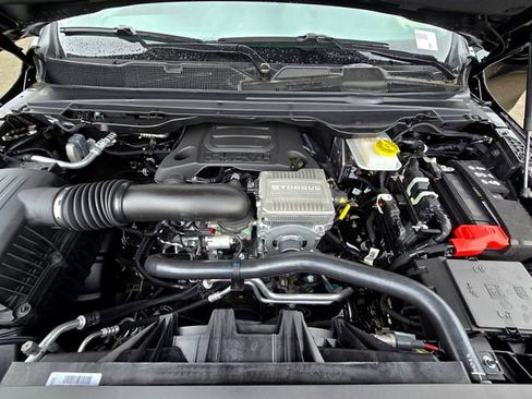 New 2026 RAM 1500 Express image 30