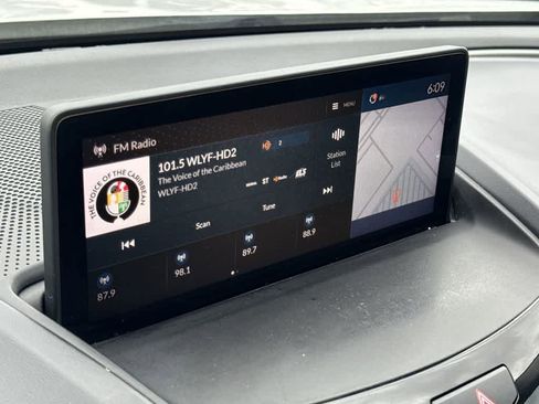 Certified 2023 Acura RDX FWD w/ Technology Package image 18