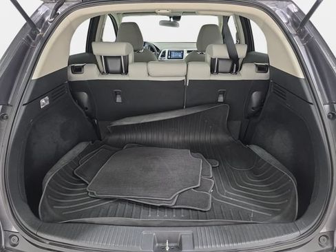 Used 2020 Honda HR-V EX image 32