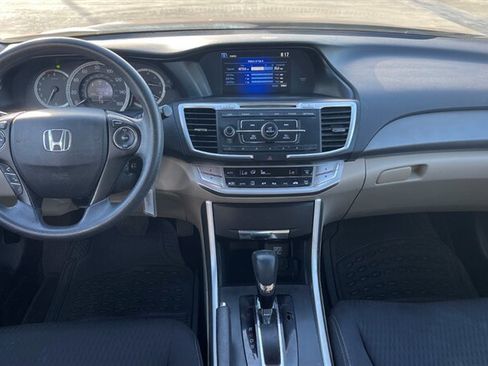 Used 2013 Honda Accord LX image 10