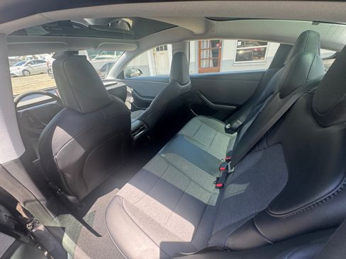 Used 2025 Tesla Model 3 RWD image 24