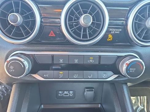 Used 2022 Nissan Sentra SV image 25