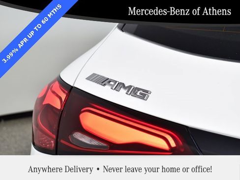 New 2025 Mercedes-Benz GLC 43 AMG 4MATIC image 9