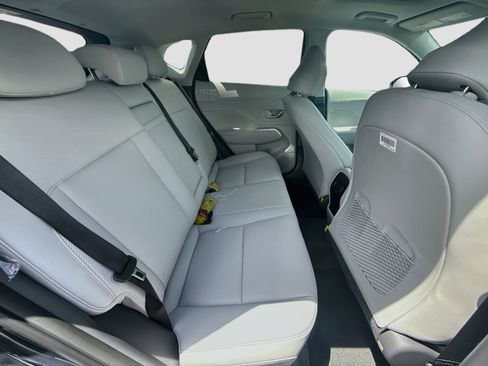 New 2027 Hyundai Kona Limited FWD image 20