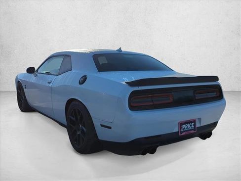 Used 2015 Dodge Challenger R/T Scat Pack w/ Leather Interior Group image 7