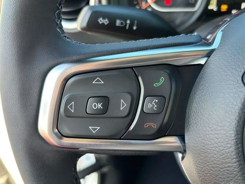 New 2026 Jeep Wrangler Unlimited Sahara AWD/4WD image 22