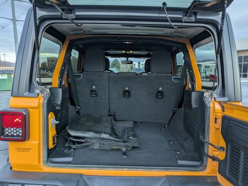 Used 2021 Jeep Wrangler Unlimited Sport image 22