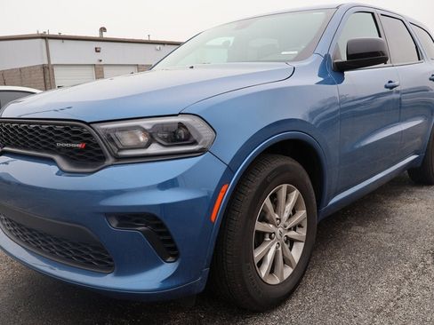 Used 2025 Dodge Durango GT image 1