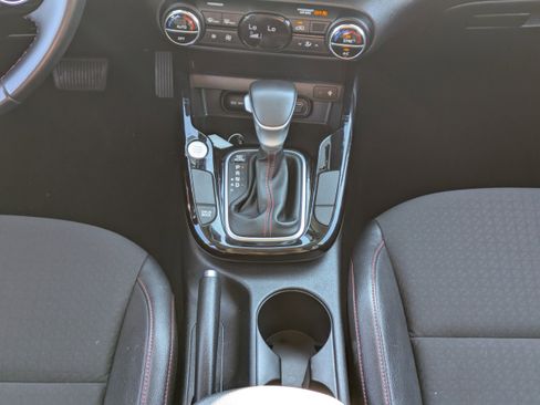 Used 2023 Kia Soul GT-Line image 17