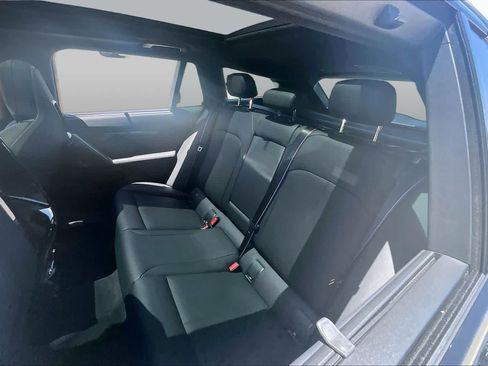 Used 2025 BMW M5 Touring AWD/4WD image 19