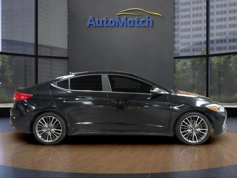 Used 2017 Hyundai Elantra Sport FWD image 13