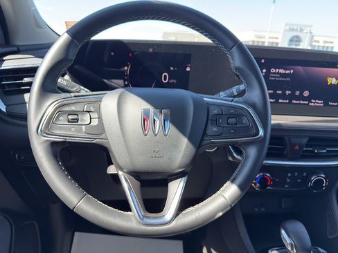 Used 2025 Buick Encore GX Preferred FWD image 14