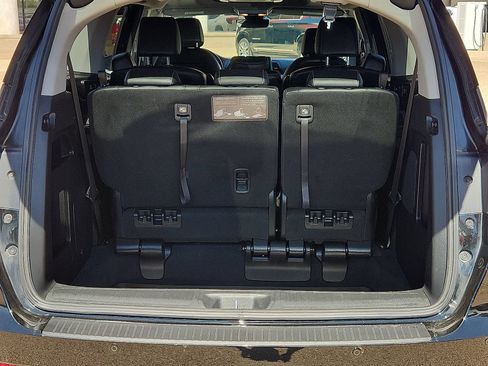 Used 2024 Honda Odyssey Touring image 11