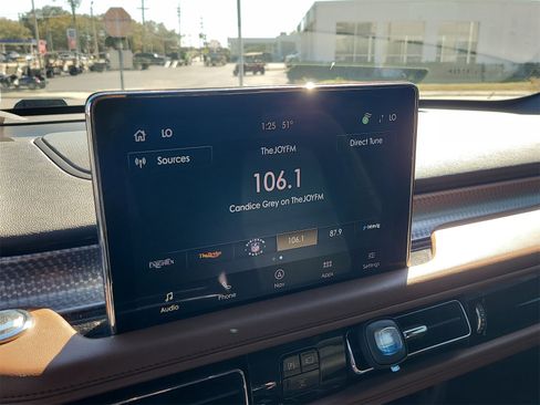 Used 2023 Lincoln Aviator Grand Touring w/ Equipment Group 301A image 23