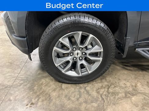 Used 2021 Chevrolet Silverado 1500 RST AWD/4WD image 9